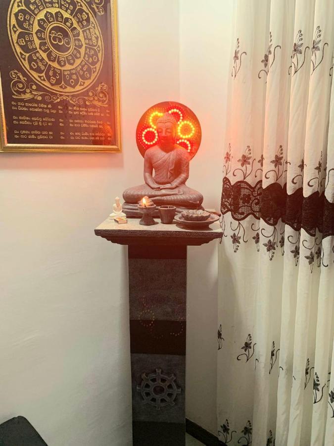 Sura Homestay Kandy Bagian luar foto