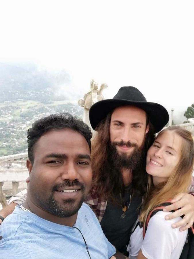 Sura Homestay Kandy Bagian luar foto