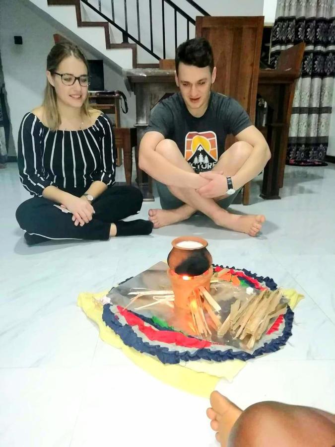 Sura Homestay Kandy Bagian luar foto