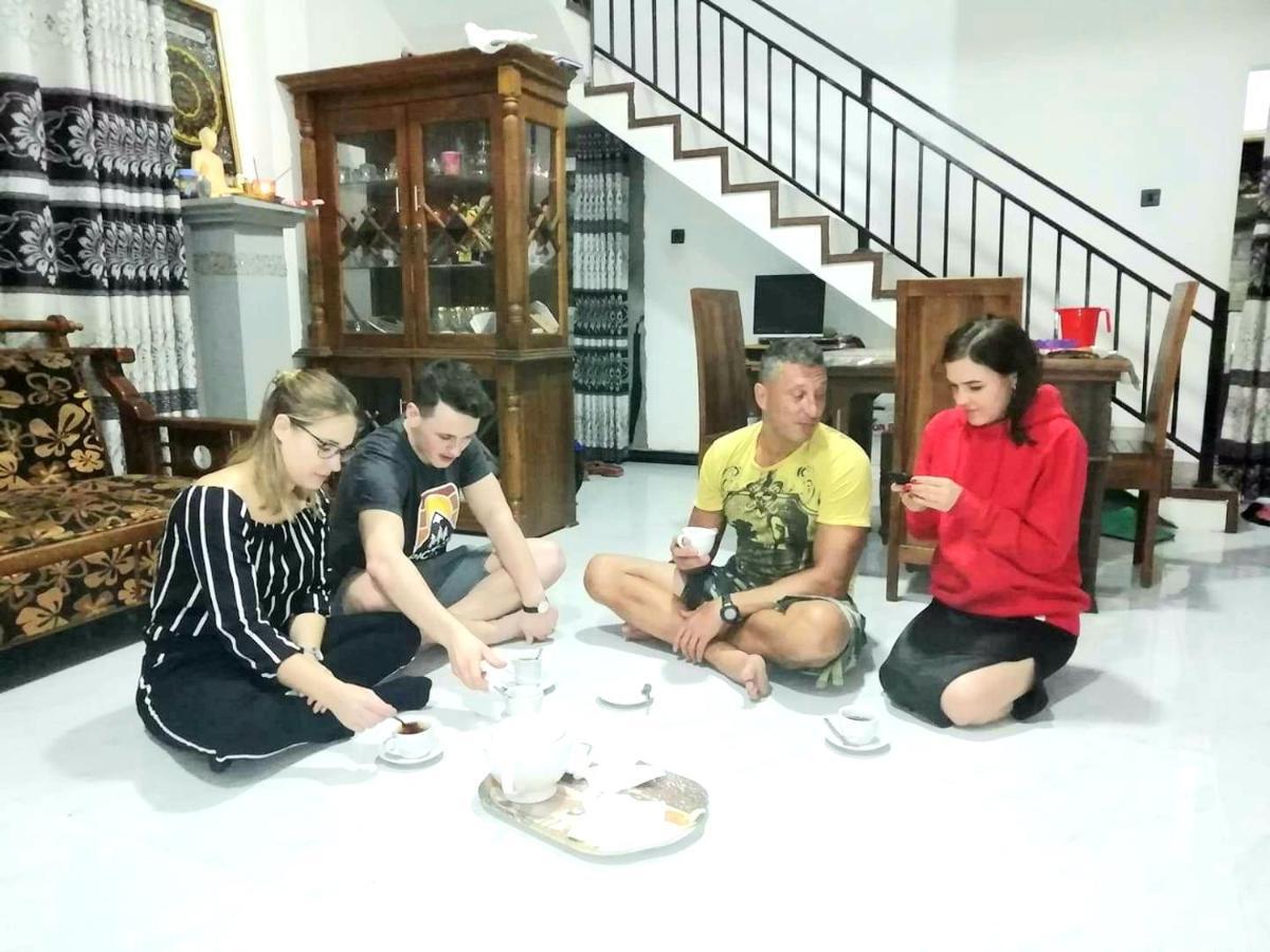 Sura Homestay Kandy Bagian luar foto